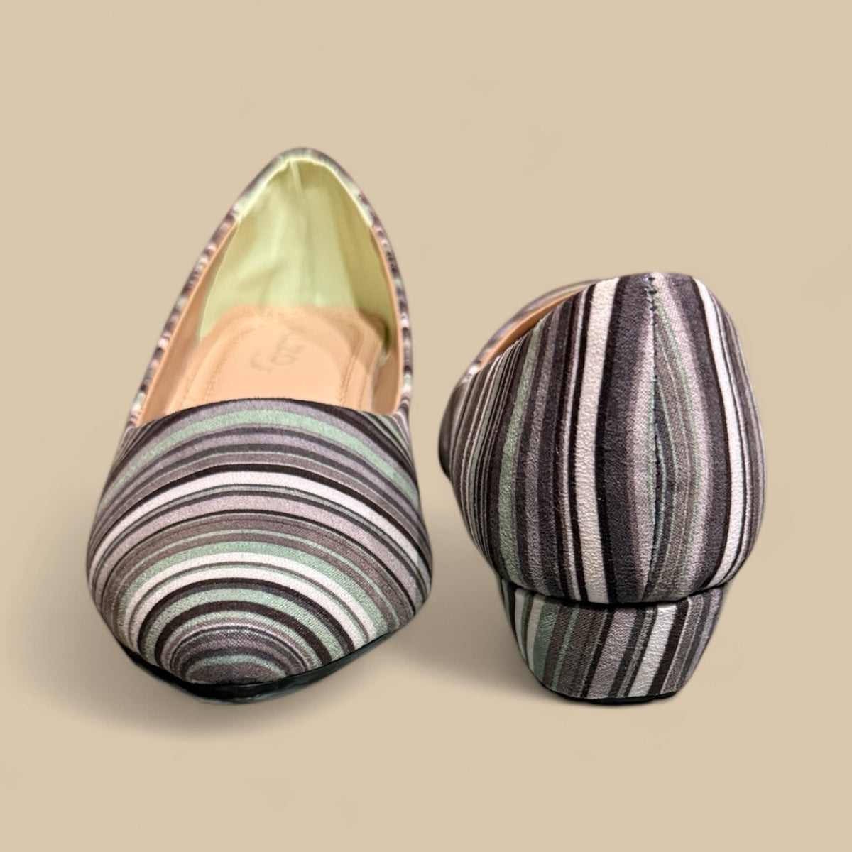 Ladies Casual Court Shoes F8800055